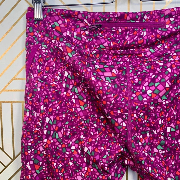 Lululemon Real Quick Crop Paradise Camo Regal Plum - Picture 7 of 10